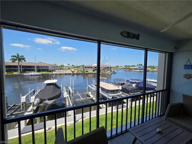 4006 Se 20th Pl 4, Cape Coral, Florida 33904