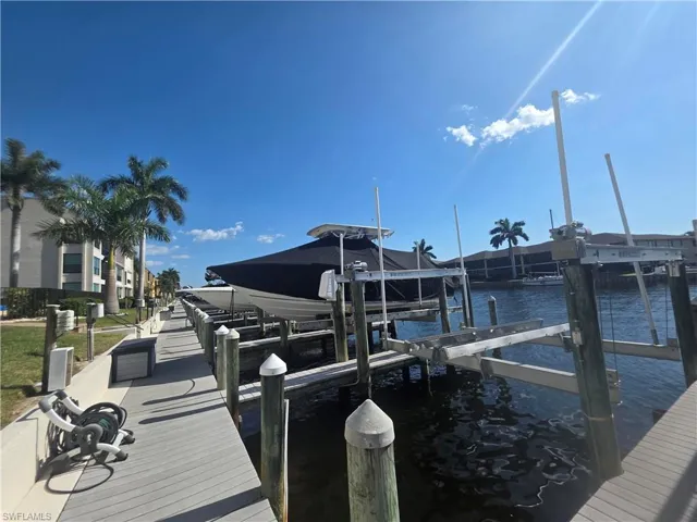 4006 Se 20th Pl 4, Cape Coral, Florida 33904