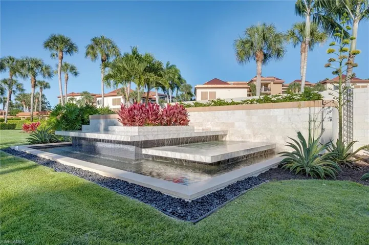 6770 Pelican Bay Blvd 222, Naples, Florida 34108