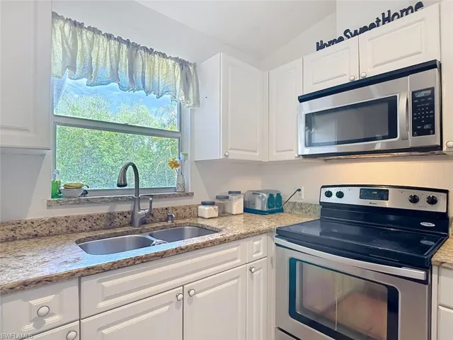 15506 Spring Line Ln, Fort Myers, Florida 33905