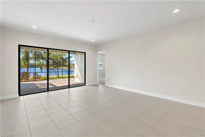 Living room 2