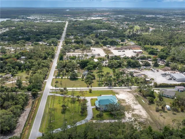 Aerial view of property and surrounding area