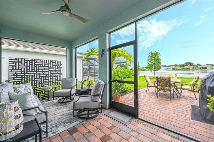 475  Polihale  WAY, Naples, FL 34114
