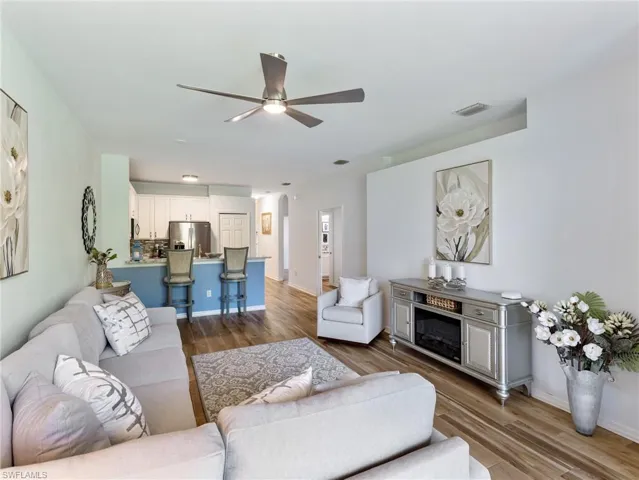 21393 Bella Terra Blvd, Estero, Florida 33928