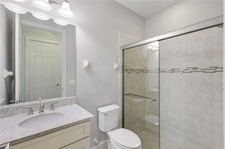 9060  Siesta Bay  DR, Naples, FL 34120
