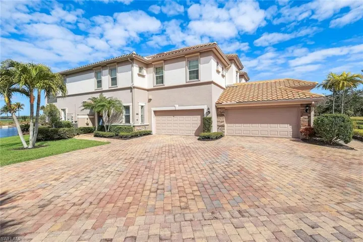 9060  Siesta Bay  DR, Naples, FL 34120