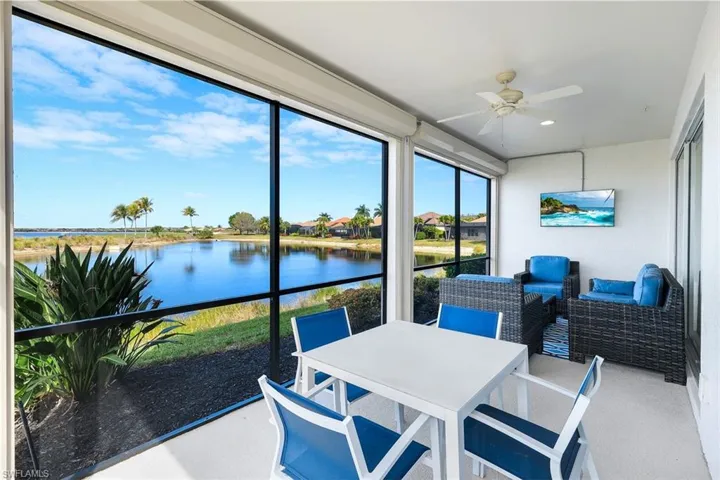 9060  Siesta Bay  DR, Naples, FL 34120