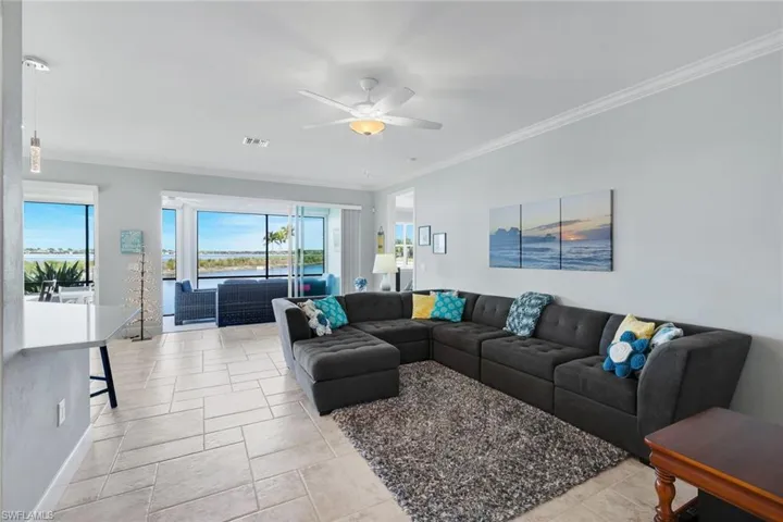 9060  Siesta Bay  DR, Naples, FL 34120