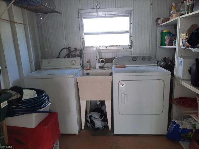 Laundry area with sink
