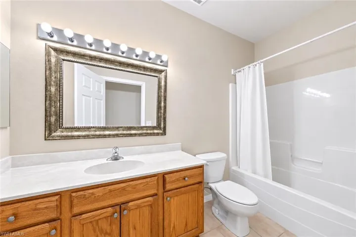 944 Sunrise Blvd, Lehigh Acres, Florida 33974