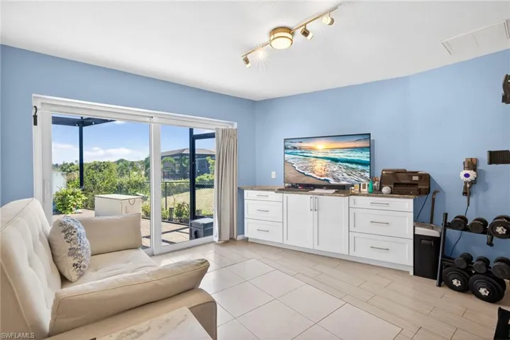 2334 Sw Trafalgar Pkwy, Cape Coral, Florida 33991