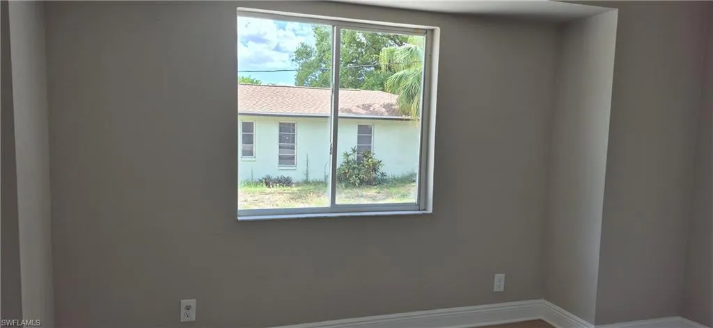 315 Cleveland Ave, Lehigh Acres, Florida 33936