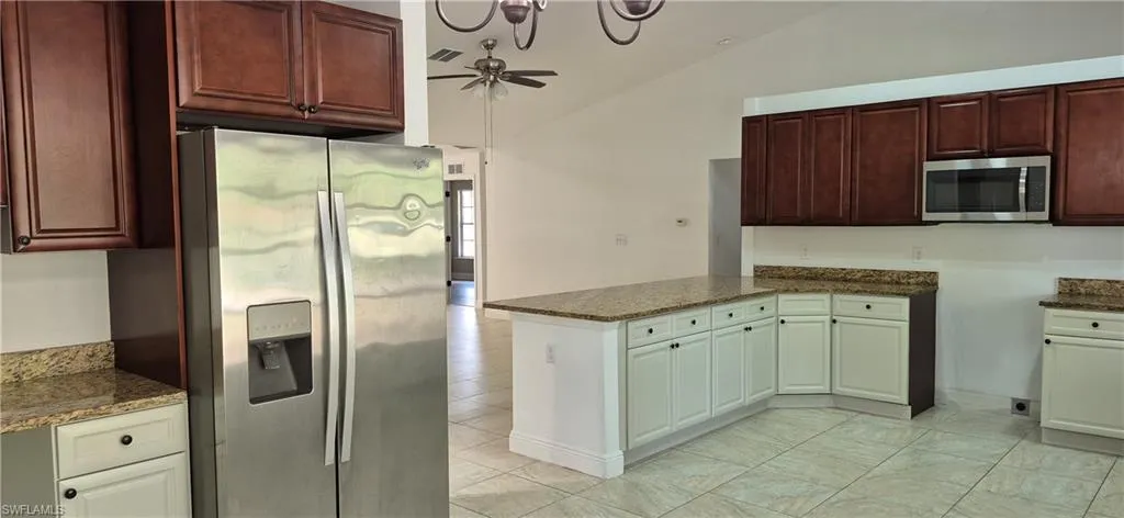 315 Cleveland Ave, Lehigh Acres, Florida 33936