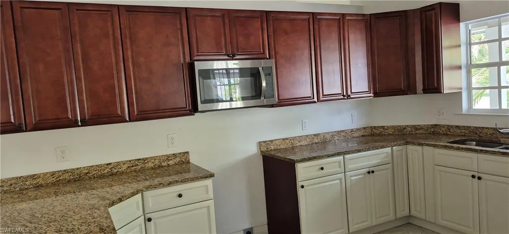 315 Cleveland Ave, Lehigh Acres, Florida 33936