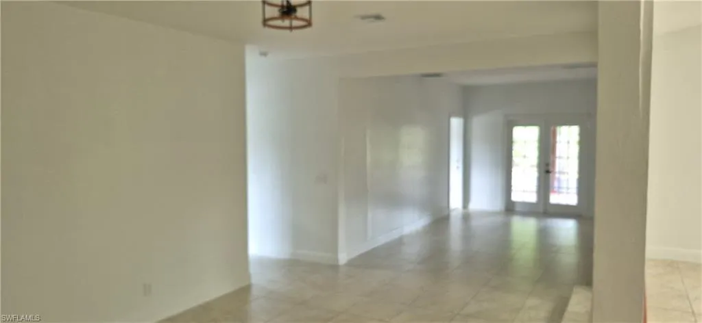315 Cleveland Ave, Lehigh Acres, Florida 33936