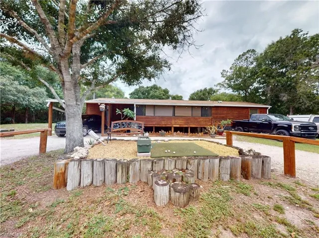 17021 Shelby Ln, North Fort Myers, Florida 33917