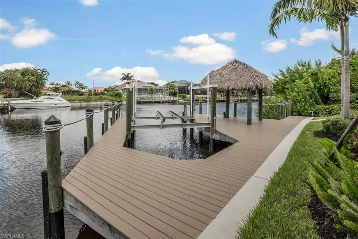 Boat Dock with 10,000 LB lift