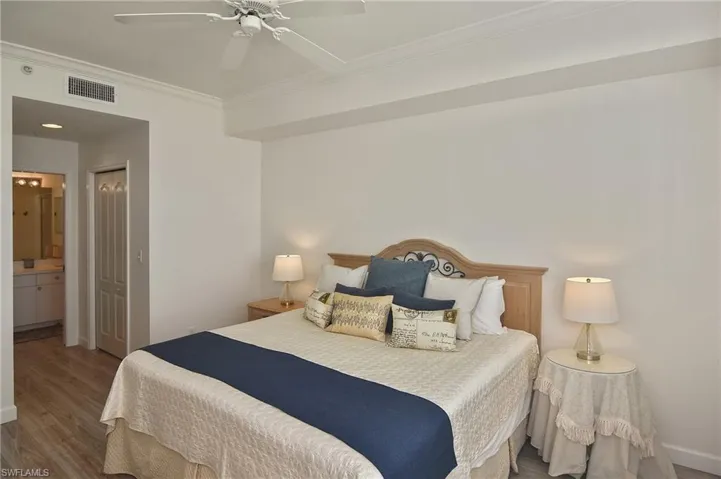 8096 Queen Palm Ln 235, Fort Myers, Florida 33966