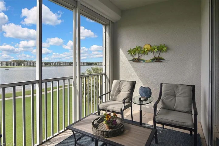 8096 Queen Palm Ln 235, Fort Myers, Florida 33966