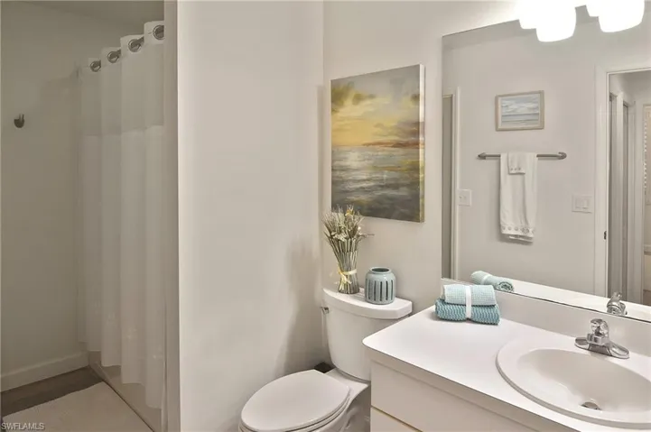 8096 Queen Palm Ln 235, Fort Myers, Florida 33966