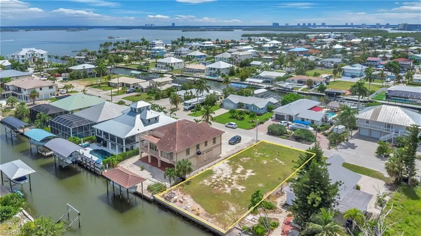 185 Egret St, Fort Myers Beach, Florida 33931