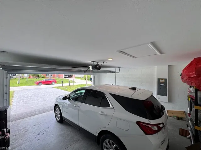 330 Sw 23rd Ter, Cape Coral, Florida 33991