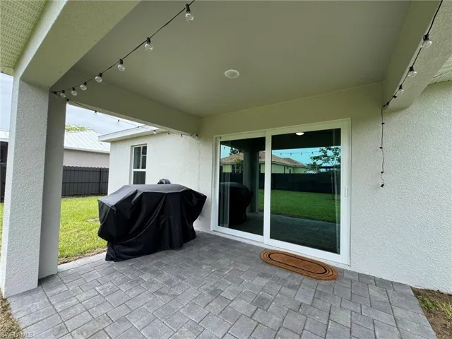 330 Sw 23rd Ter, Cape Coral, Florida 33991