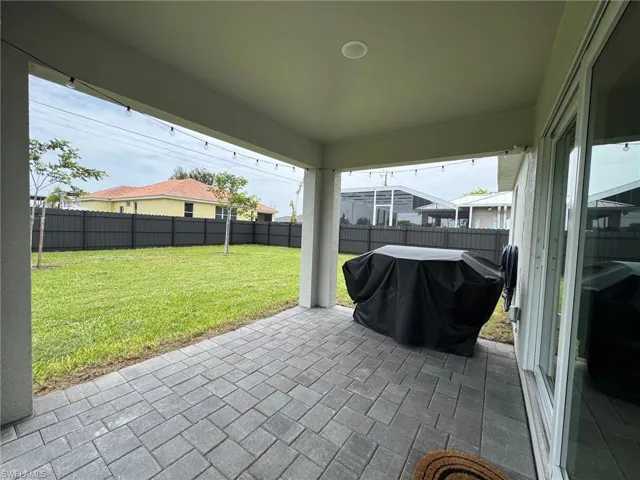 330 Sw 23rd Ter, Cape Coral, Florida 33991