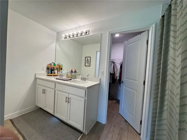 330 Sw 23rd Ter, Cape Coral, Florida 33991