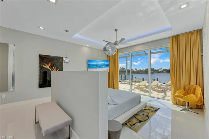 5020 Pelican Blvd, Cape Coral, Florida 33914