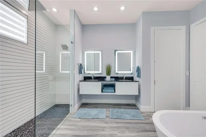5020 Pelican Blvd, Cape Coral, Florida 33914