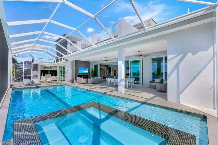 5020 Pelican Blvd, Cape Coral, Florida 33914