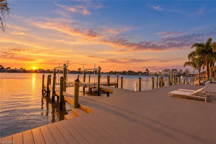 5020 Pelican Blvd, Cape Coral, Florida 33914