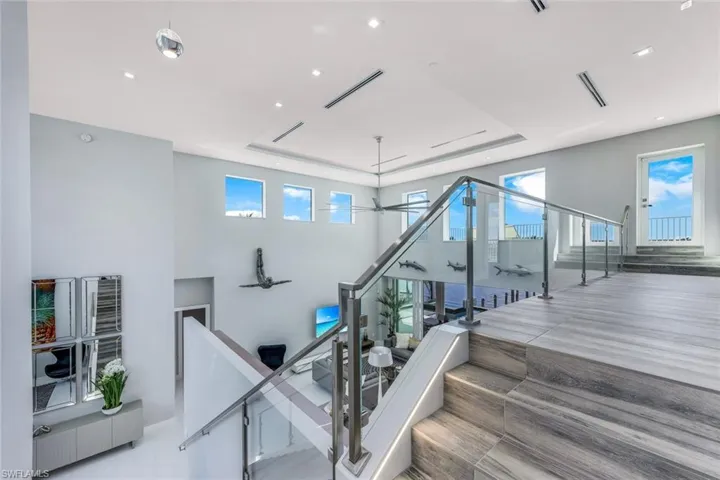 5020 Pelican Blvd, Cape Coral, Florida 33914
