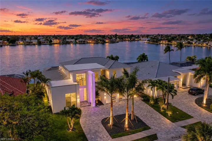 5020 Pelican Blvd, Cape Coral, Florida 33914