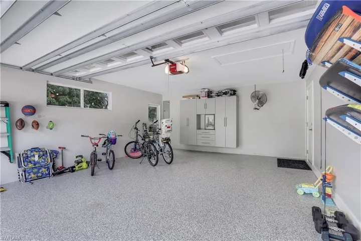 696  Regatta  CT, Naples, FL 34103