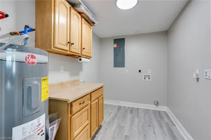4855  West  DR, Fort Myers, FL 33907