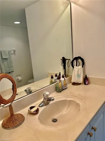 19880 Breckenridge Dr 201, Estero, Florida 33928