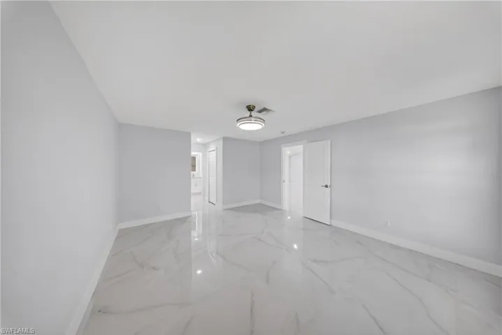 1412 Ne 1st St, Cape Coral, Florida 33909