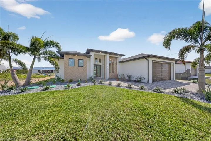1412 Ne 1st St, Cape Coral, Florida 33909