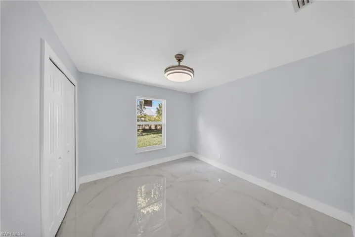 1412 Ne 1st St, Cape Coral, Florida 33909