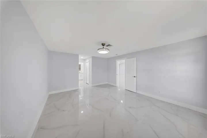 1412 Ne 1st St, Cape Coral, Florida 33909