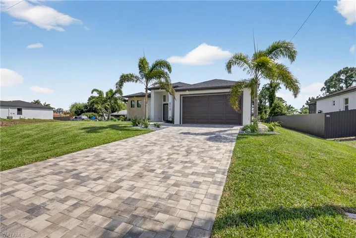 1412 Ne 1st St, Cape Coral, Florida 33909