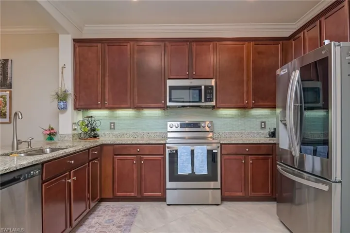 1803  Alameda  DR, Naples, FL 34120