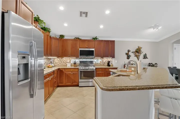 9110 Astonia Way, Estero, Florida 33967
