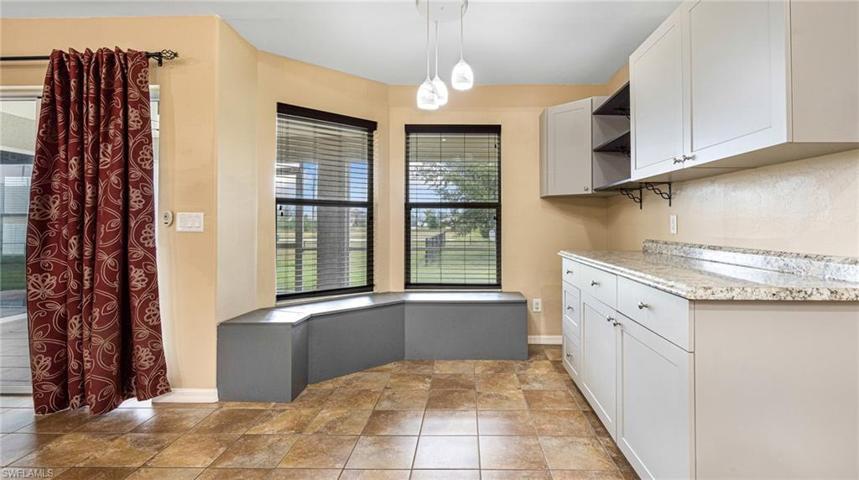 breakfast nook