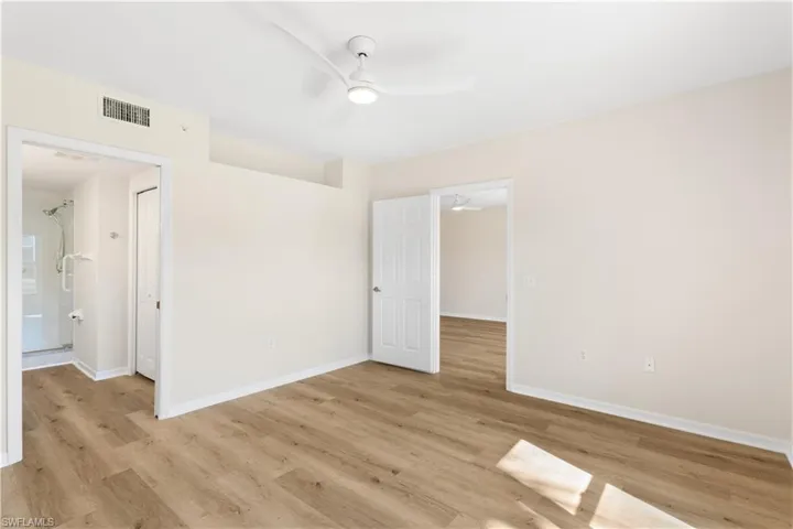 5430  Worthington  LN, Naples, FL 34110