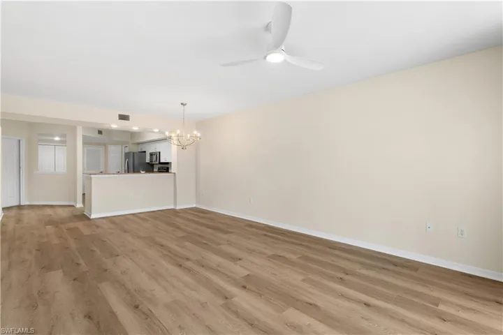 5430  Worthington  LN, Naples, FL 34110