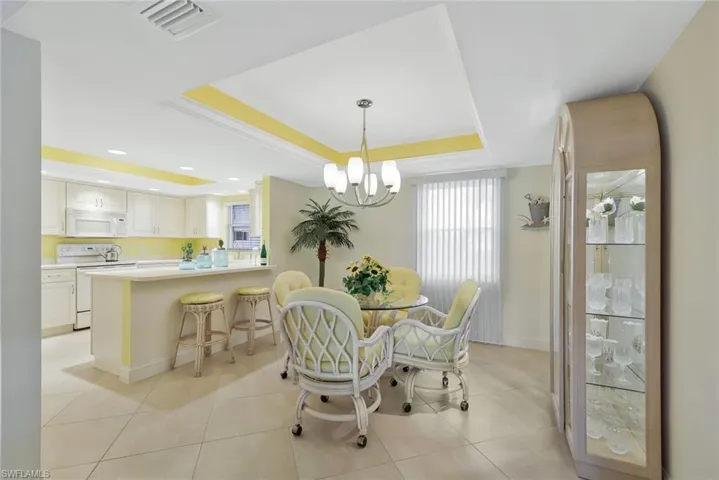 1520  Imperial Golf Course  BLVD, Naples, FL 34110