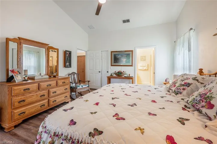 878  Charlemagne  BLVD, Naples, FL 34112